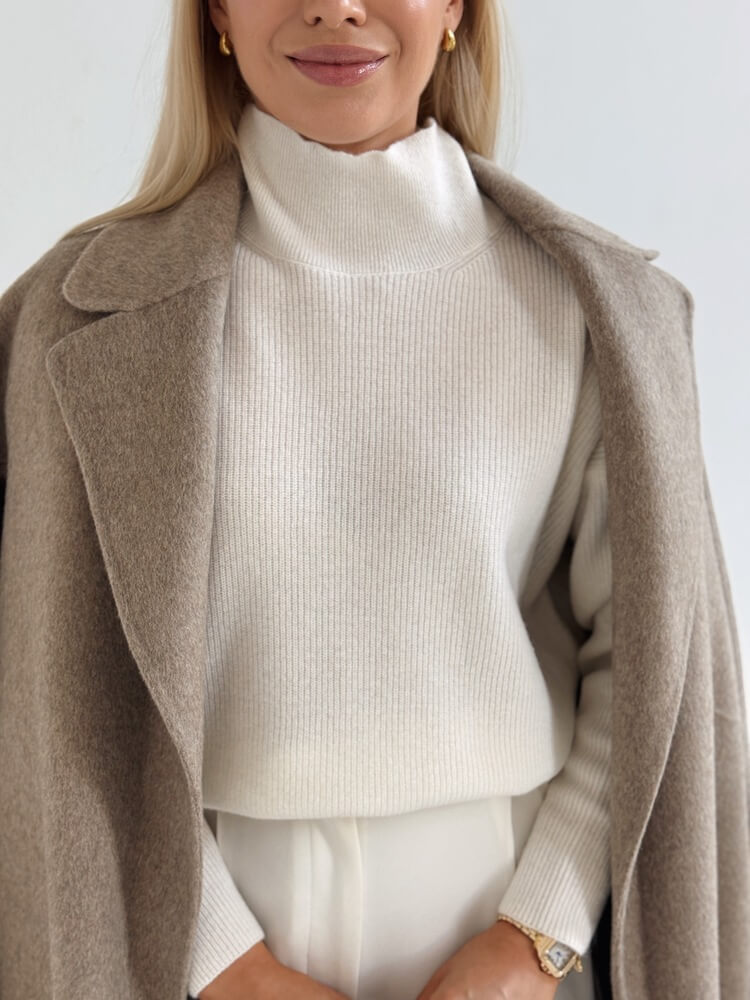 Sweter z półgolfem 100% wełna merino - ecru - obrazek 4